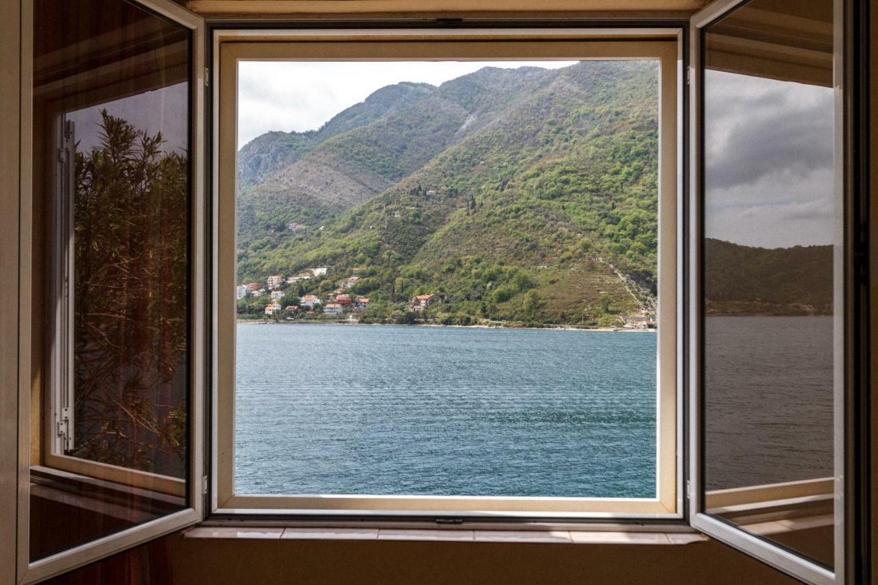 Apartmani Vesna Tivat Exteriér fotografie