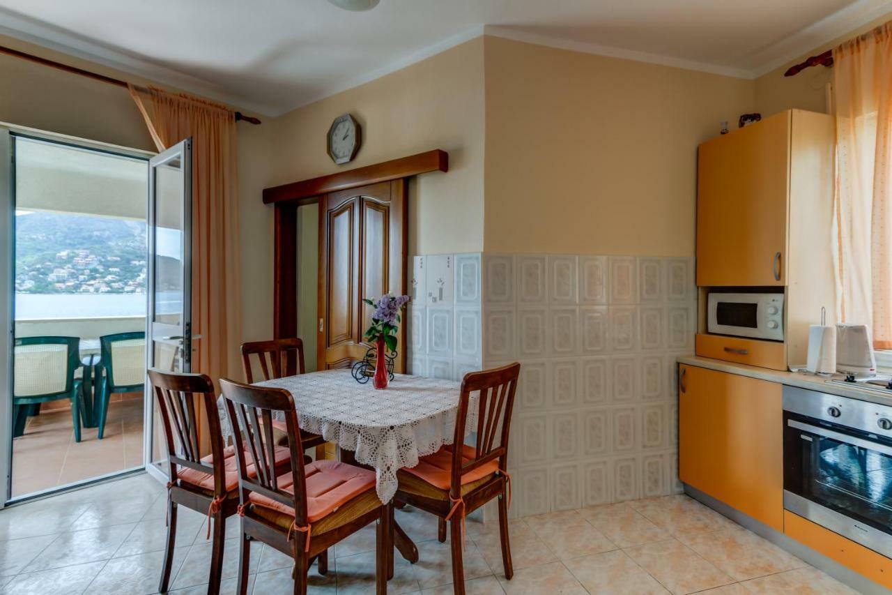 Apartmani Vesna Tivat Exteriér fotografie