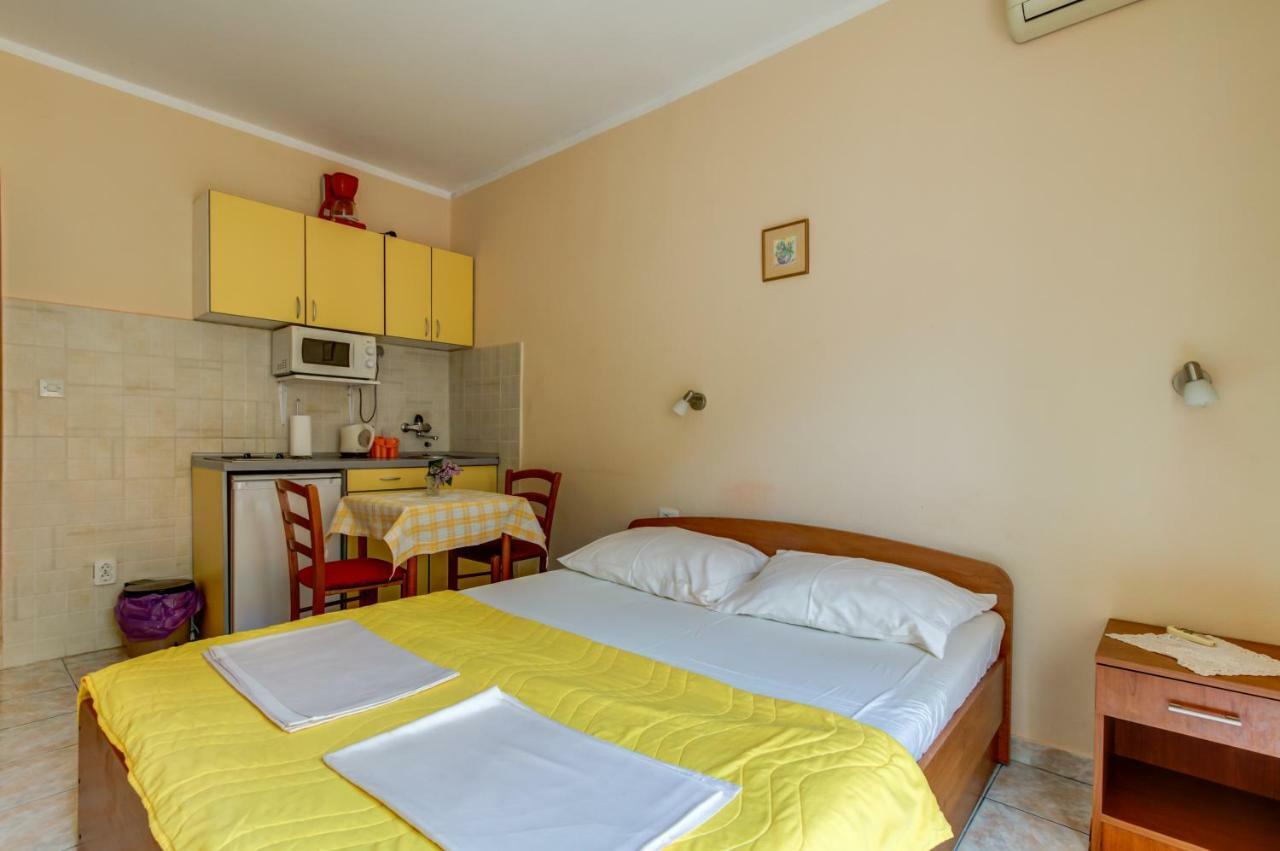 Apartmani Vesna Tivat Exteriér fotografie