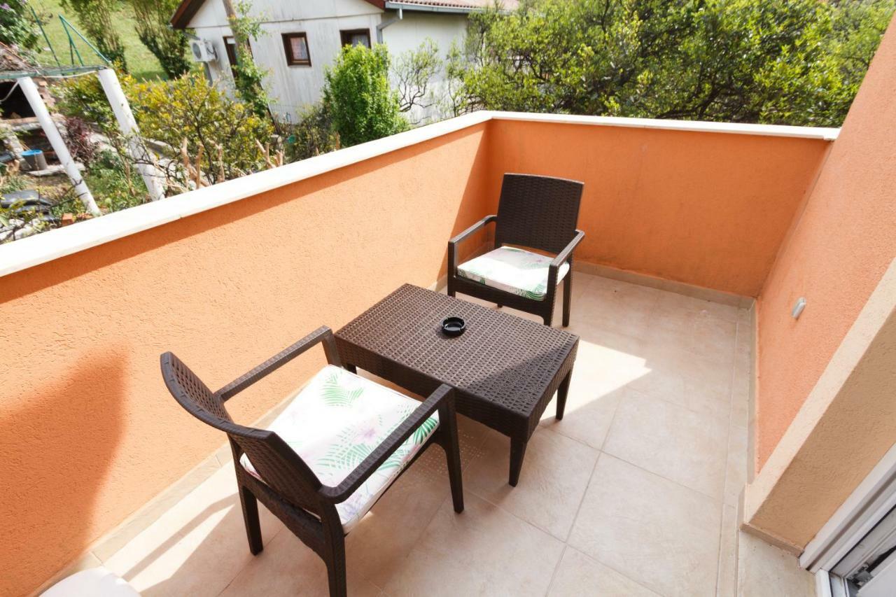 Apartmani Vesna Tivat Exteriér fotografie