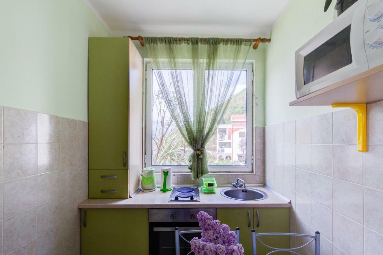 Apartmani Vesna Tivat Exteriér fotografie