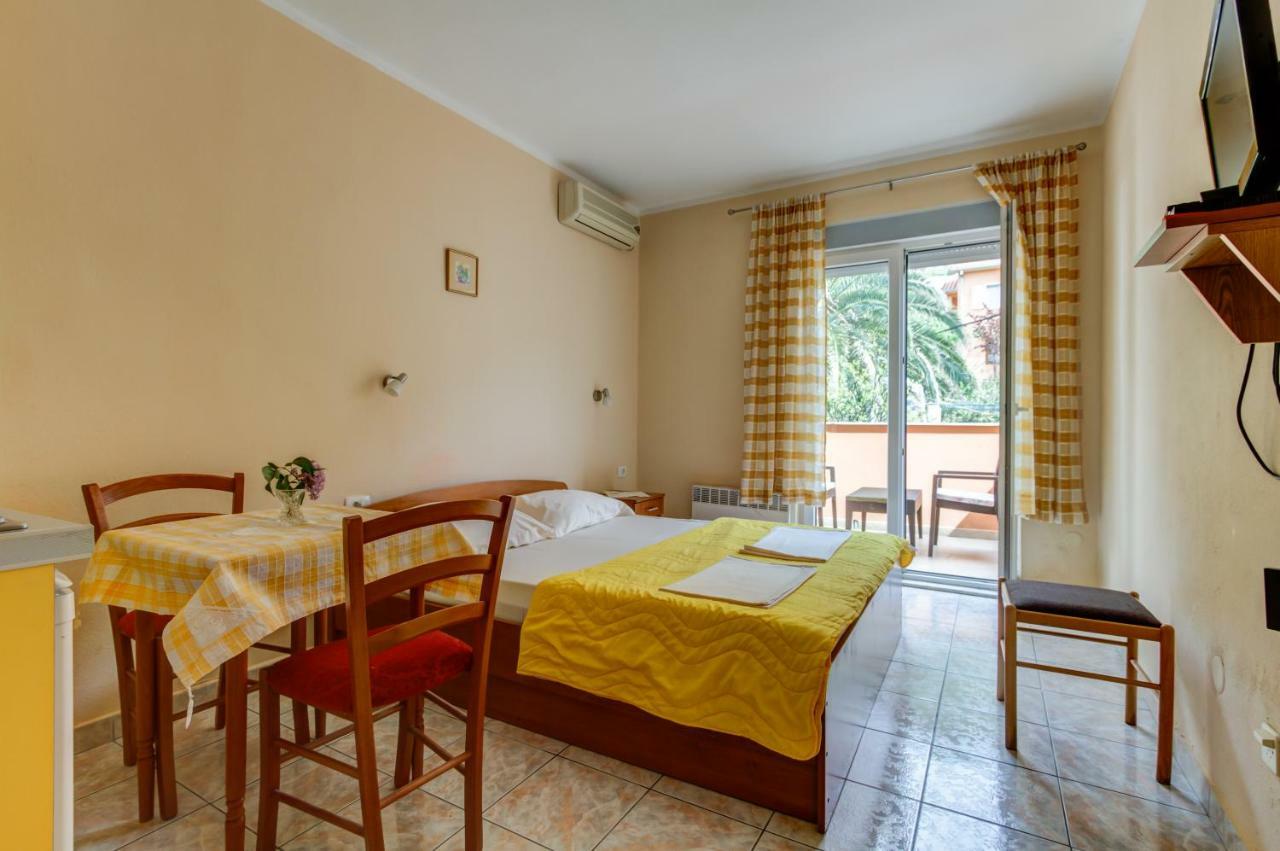 Apartmani Vesna Tivat Exteriér fotografie